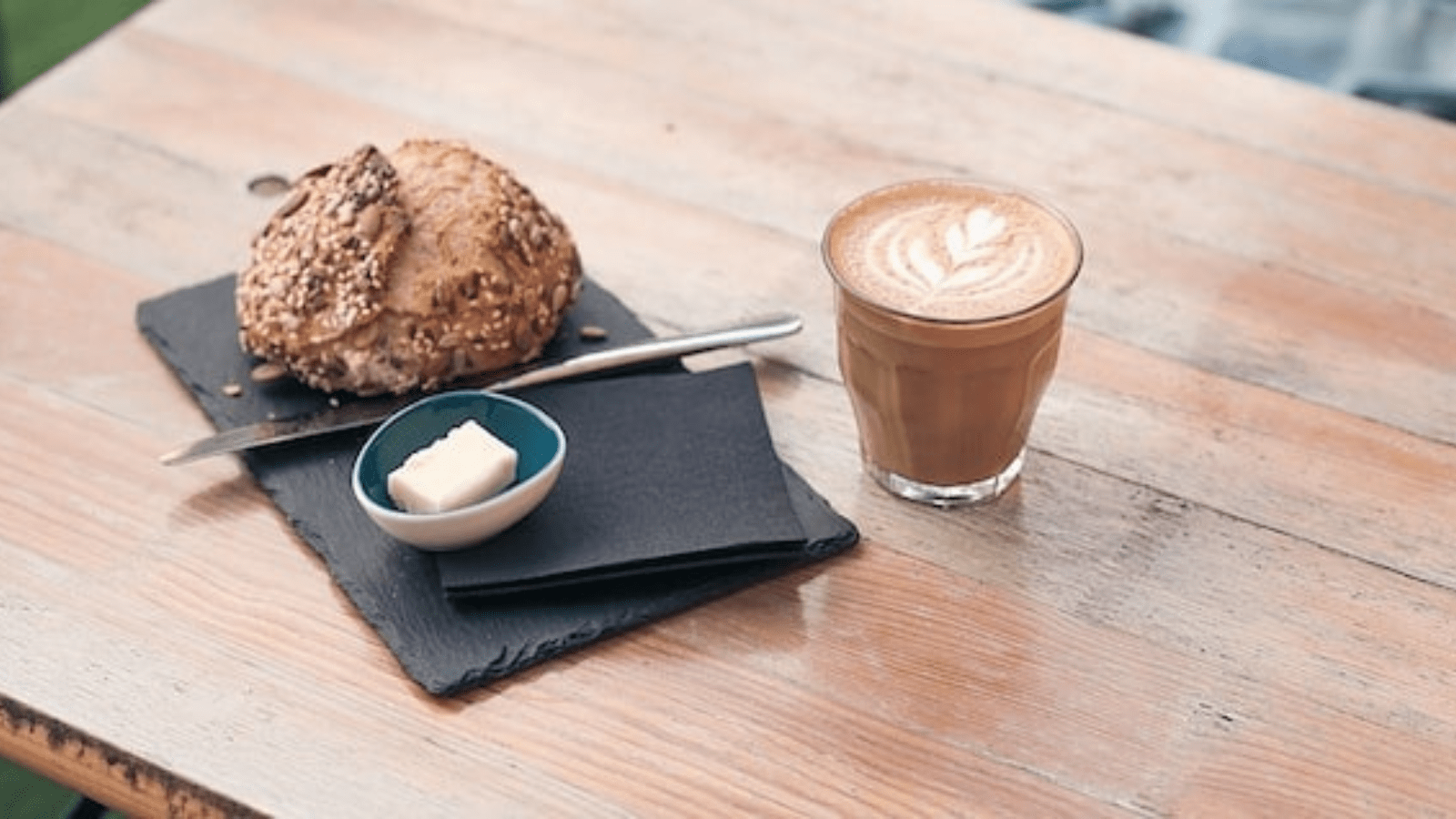 Flat White Jak vznikla tahle populární káva? Latino Café Kavaarabica.cz